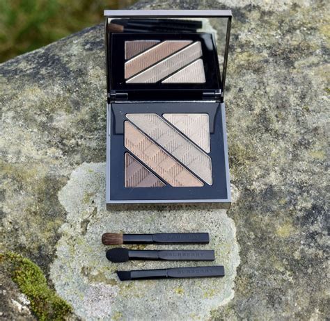 burberry smokey brown palette|Burberry Smokey Brown (00) Complete Eye Palette Product Info.